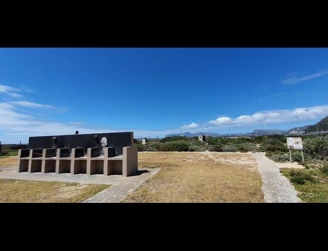0 BEDROOM PROPERTY TO RENT IN MUIZENBERG